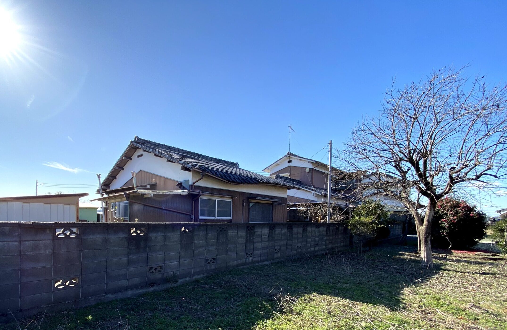 家を売りたいけど…未登記の建物の売却は難しい？